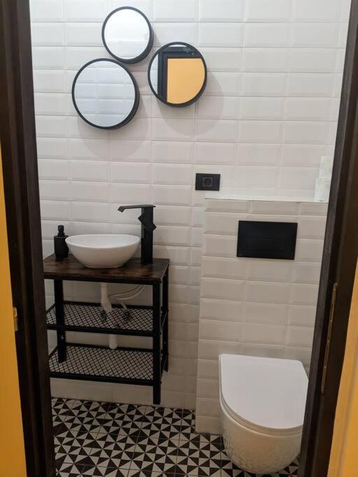 The Industrique Home - 3 Bedroom Apartment Timisoara Esterno foto