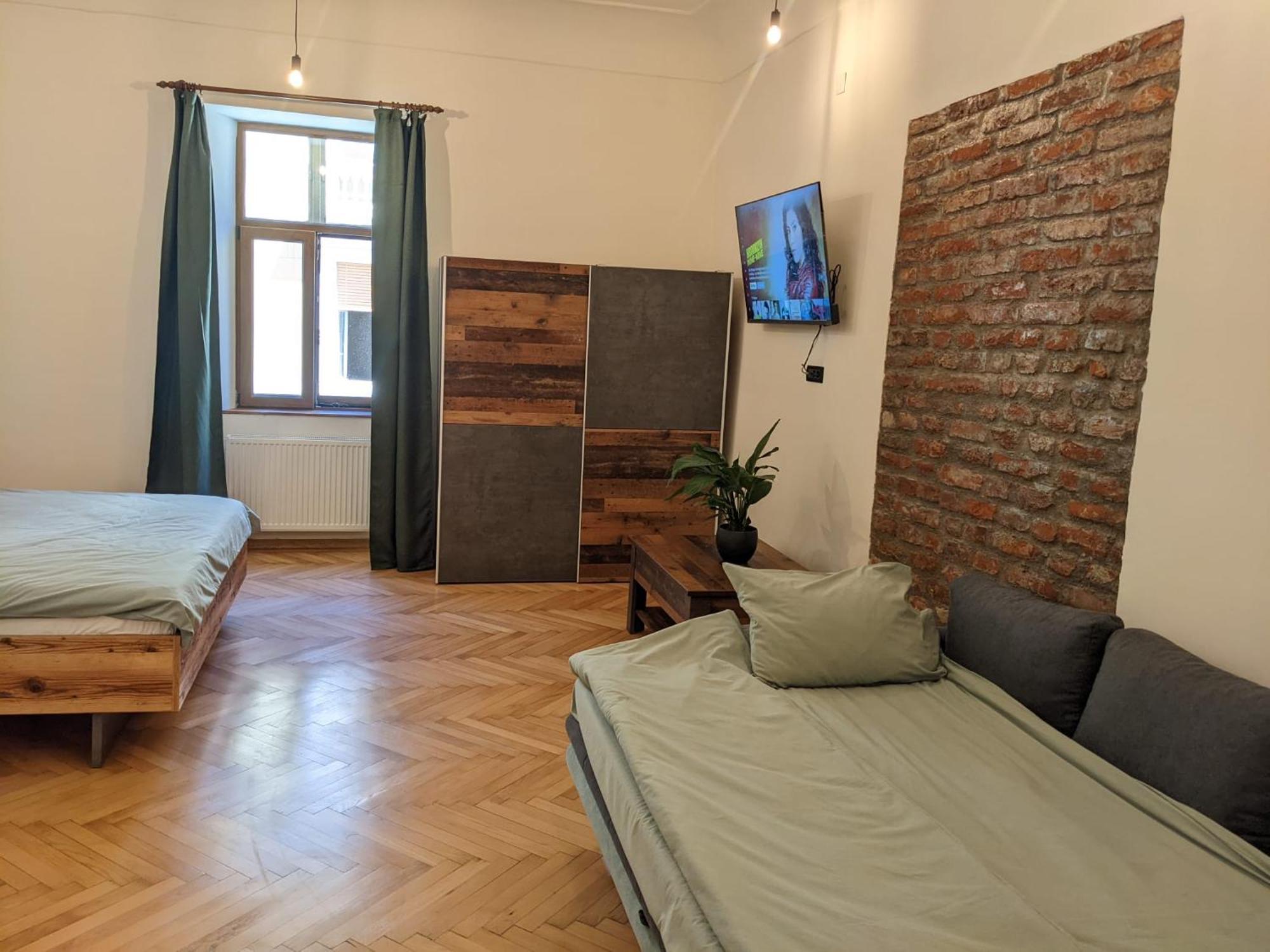 The Industrique Home - 3 Bedroom Apartment Timisoara Esterno foto